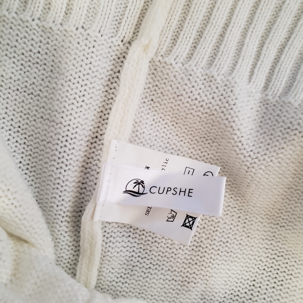 Sweater - Picture 3 of 3